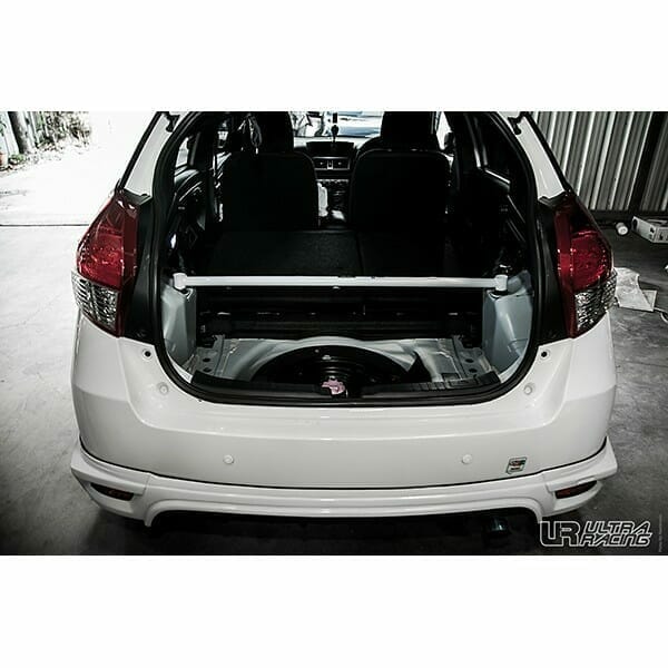 Toyota Yaris Rear Strut Bar / Rear Tower Bar Ultra Racing Malaysia